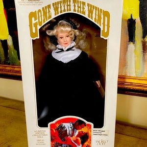 Aunt Pittypat, GWTW, World Doll collectible w/ box